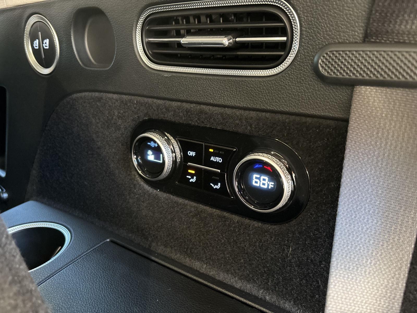2026 GENESIS GV80 Advanced - Photo 30
