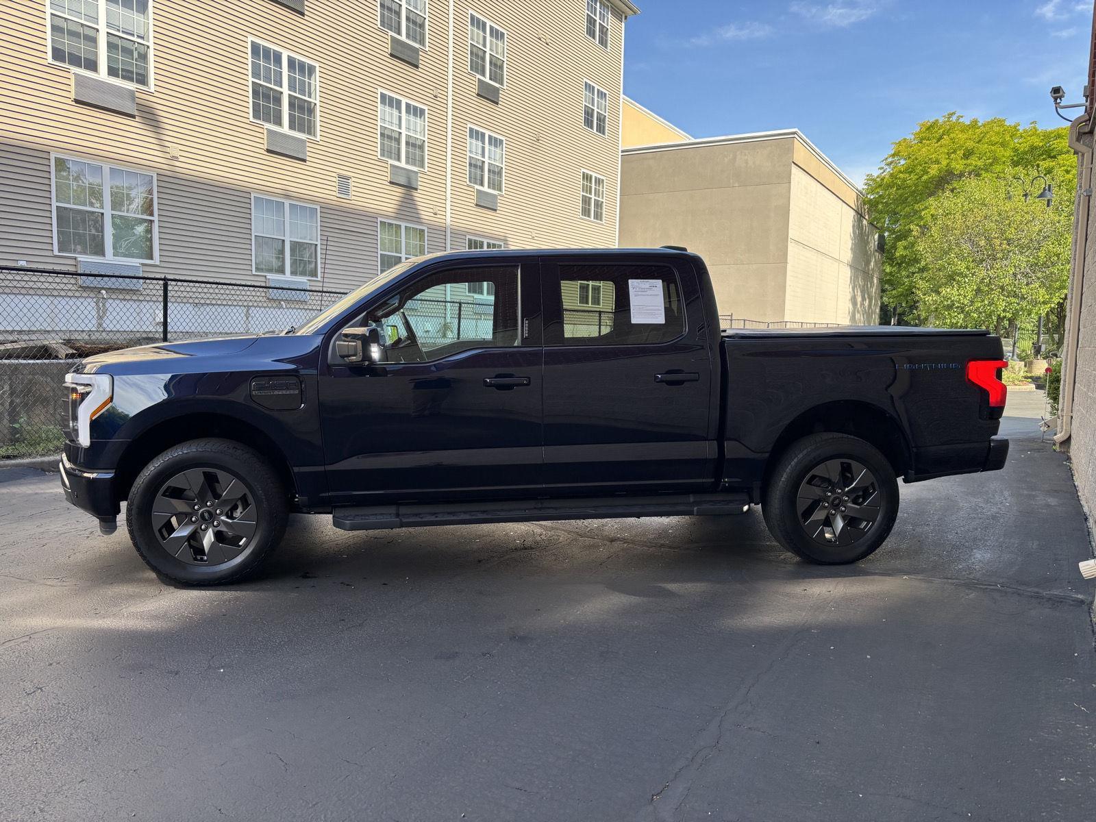 Used 2023 Ford F-150 Lightning Lariat Truck