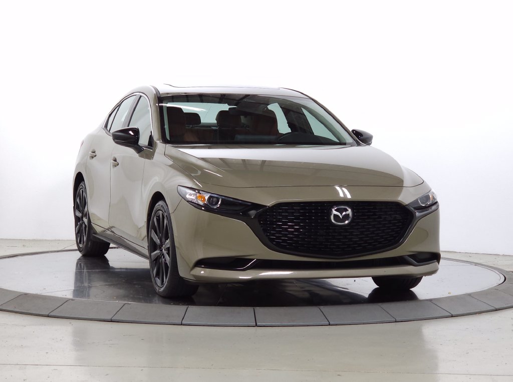  Mazda Mazda3