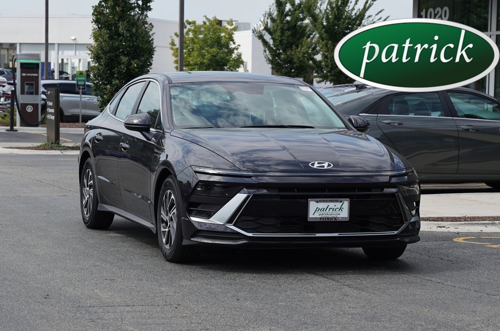 New 2026 Hyundai Sonata Hybrid Blue Sedan