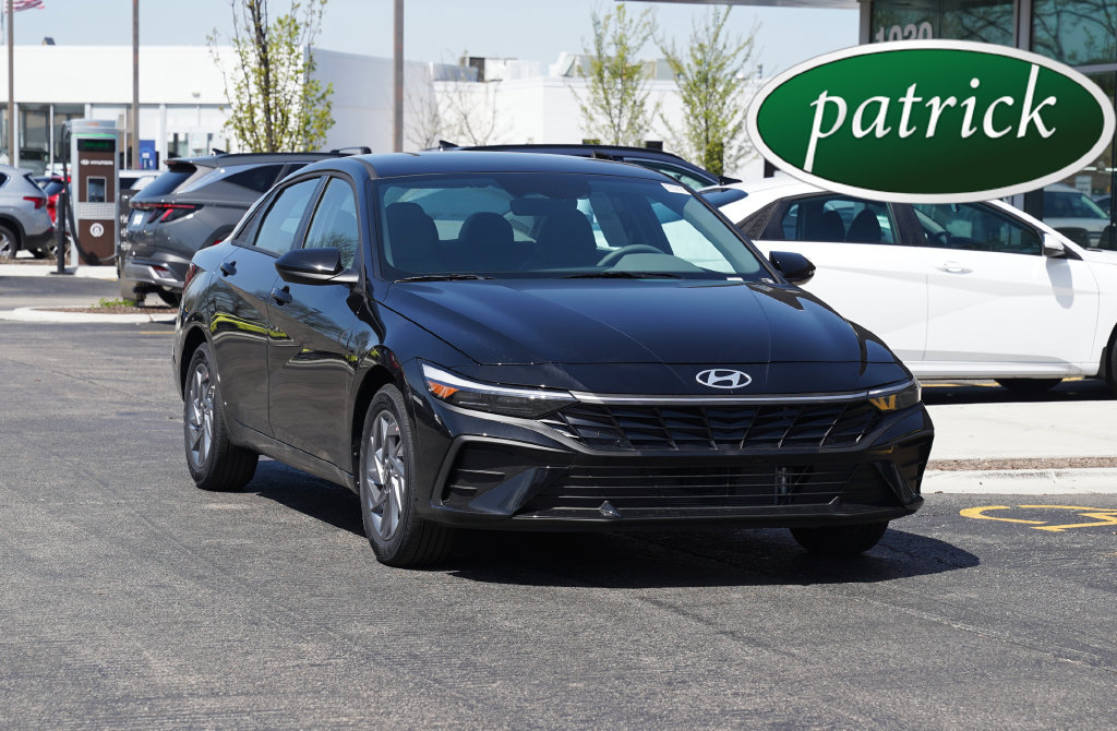  Hyundai Elantra Hybrid