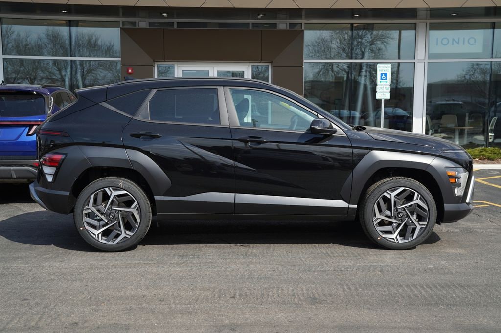 New 2026 Hyundai Kona SEL Premium SUV