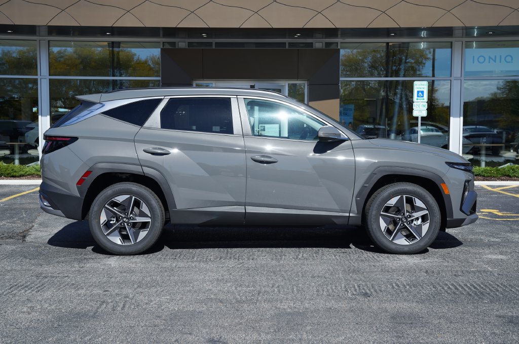 New 2026 Hyundai Tucson SEL Premium SUV