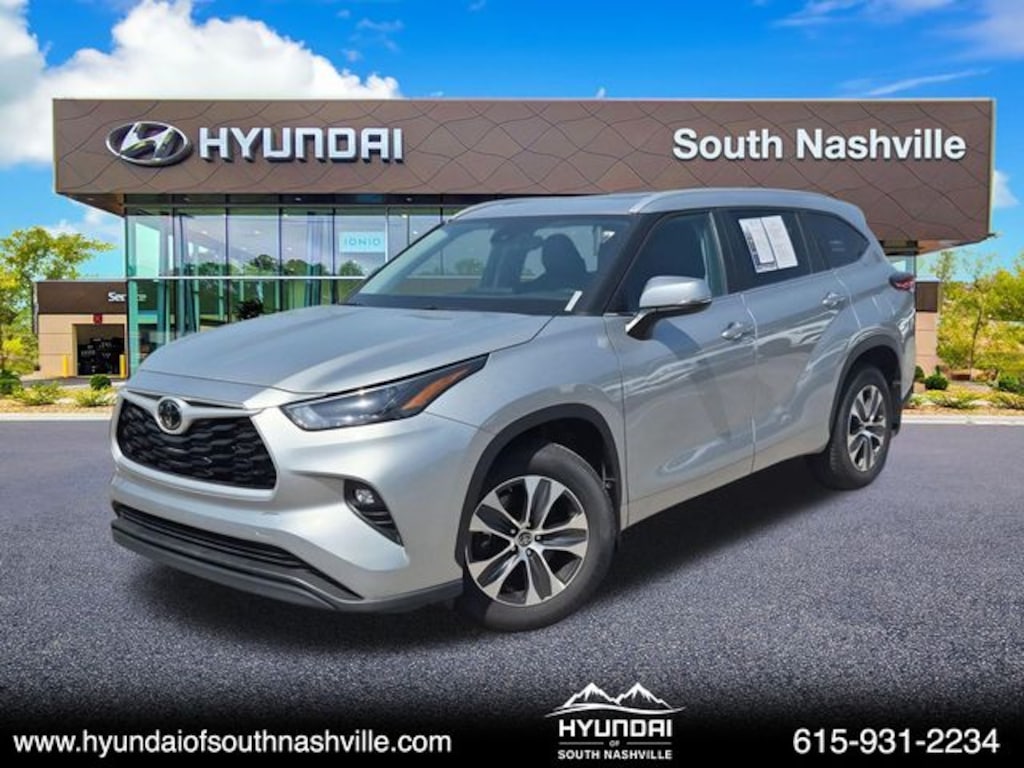 Used 2023 Toyota Highlander XLE SUV