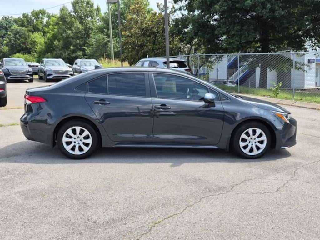 Used 2025 Toyota Corolla LE Sedan