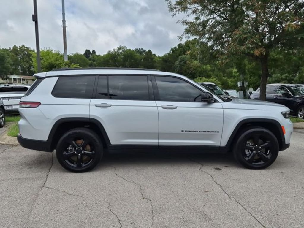 Used 2023 Jeep Grand Cherokee L Limited SUV