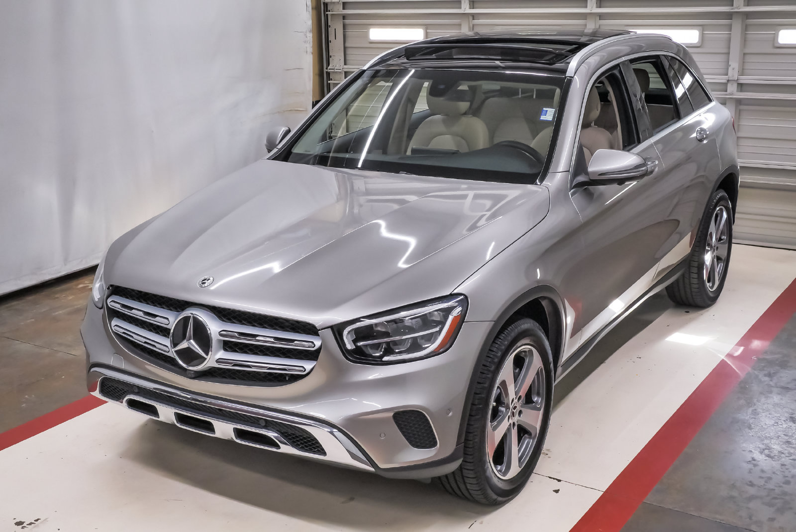 2021 Mercedes-Benz GLC