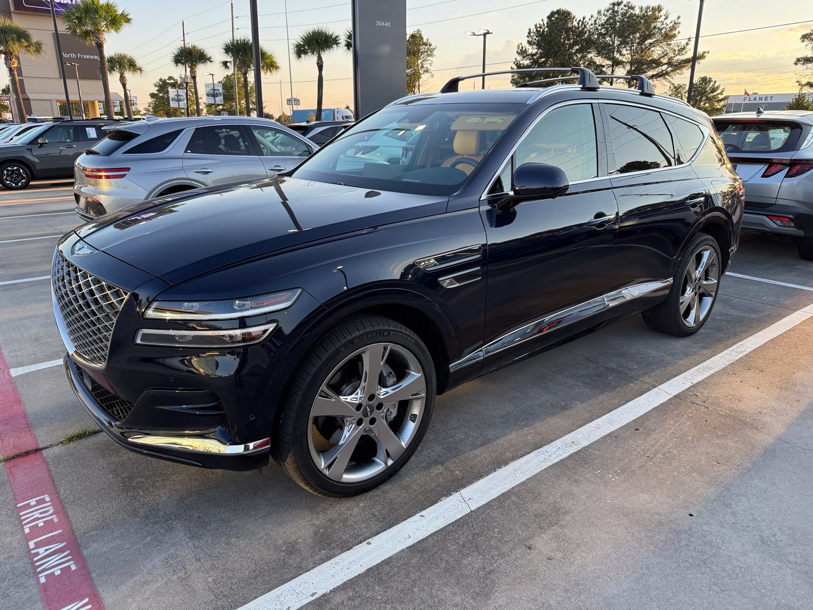  Genesis GV80
