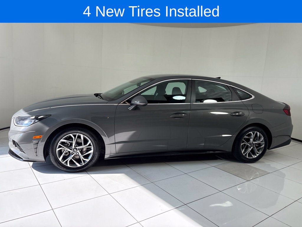 Used 2022 Hyundai Sonata SEL Sedan