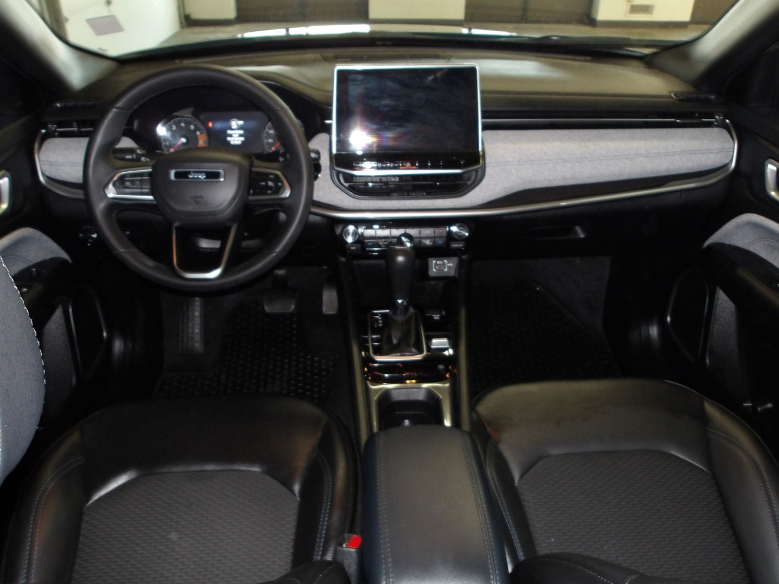 Photo 12