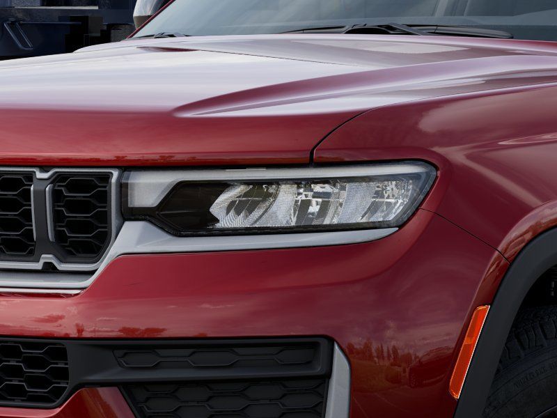 2026 Jeep Grand Cherokee Laredo - Photo 8