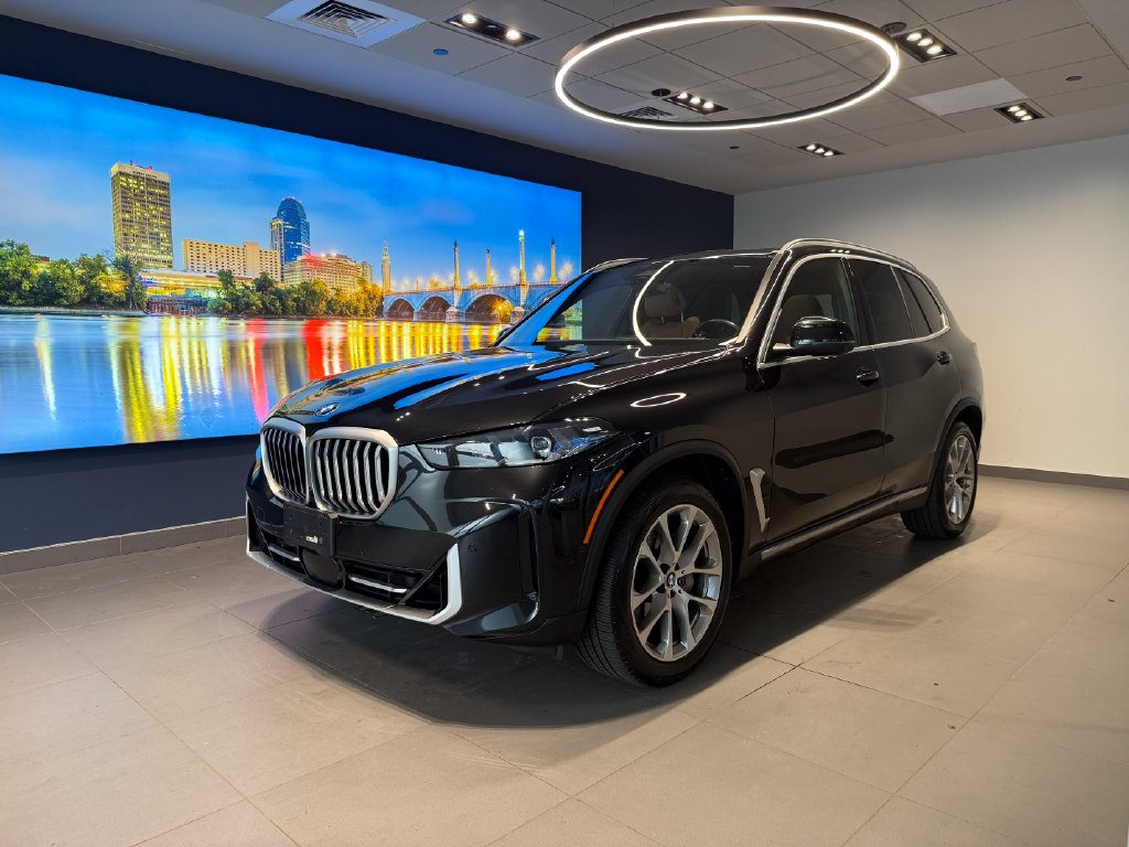 2024 BMW X5 SUV 