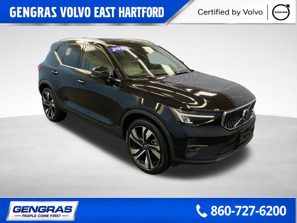 2023 Volvo XC40