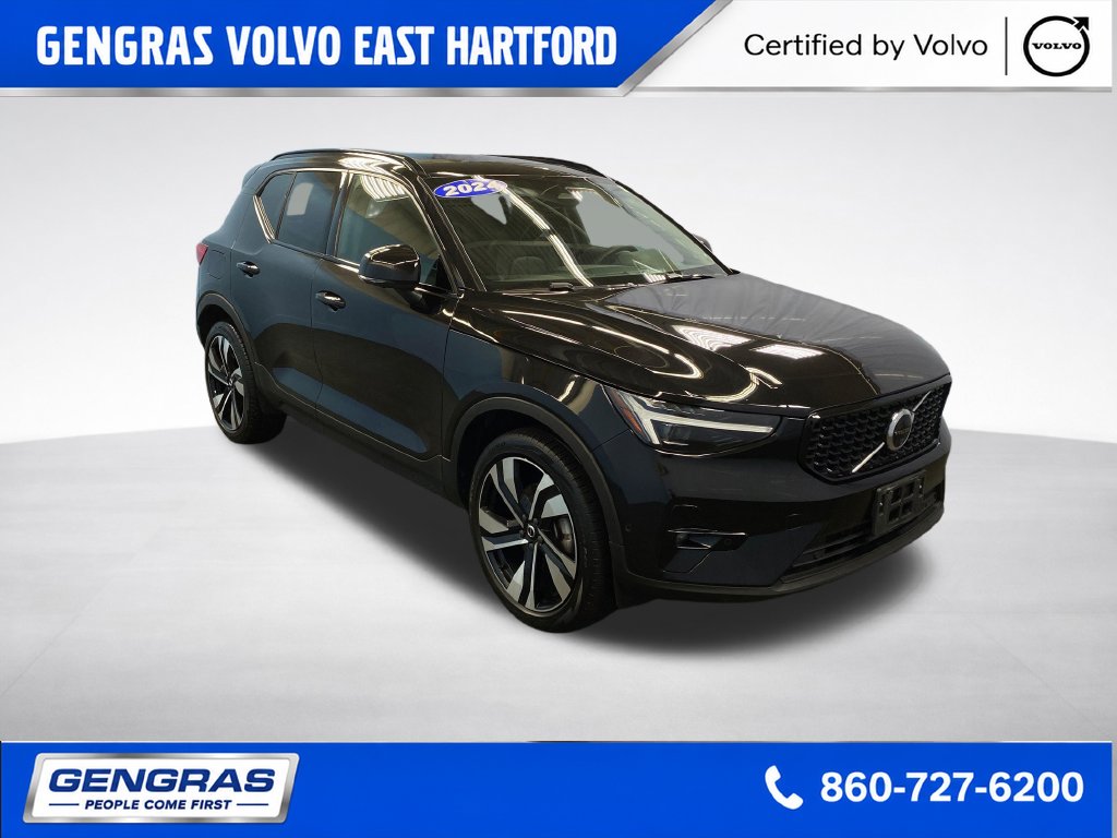 2024 Volvo XC40 Plus
