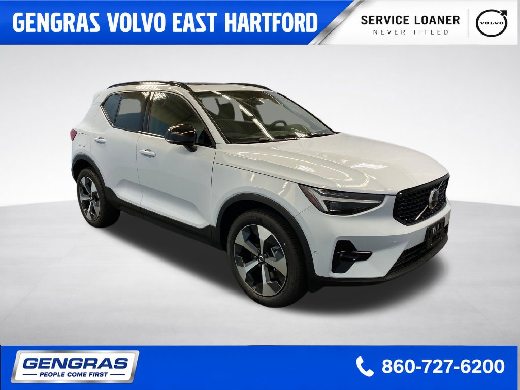 2026 Volvo XC40 Plus