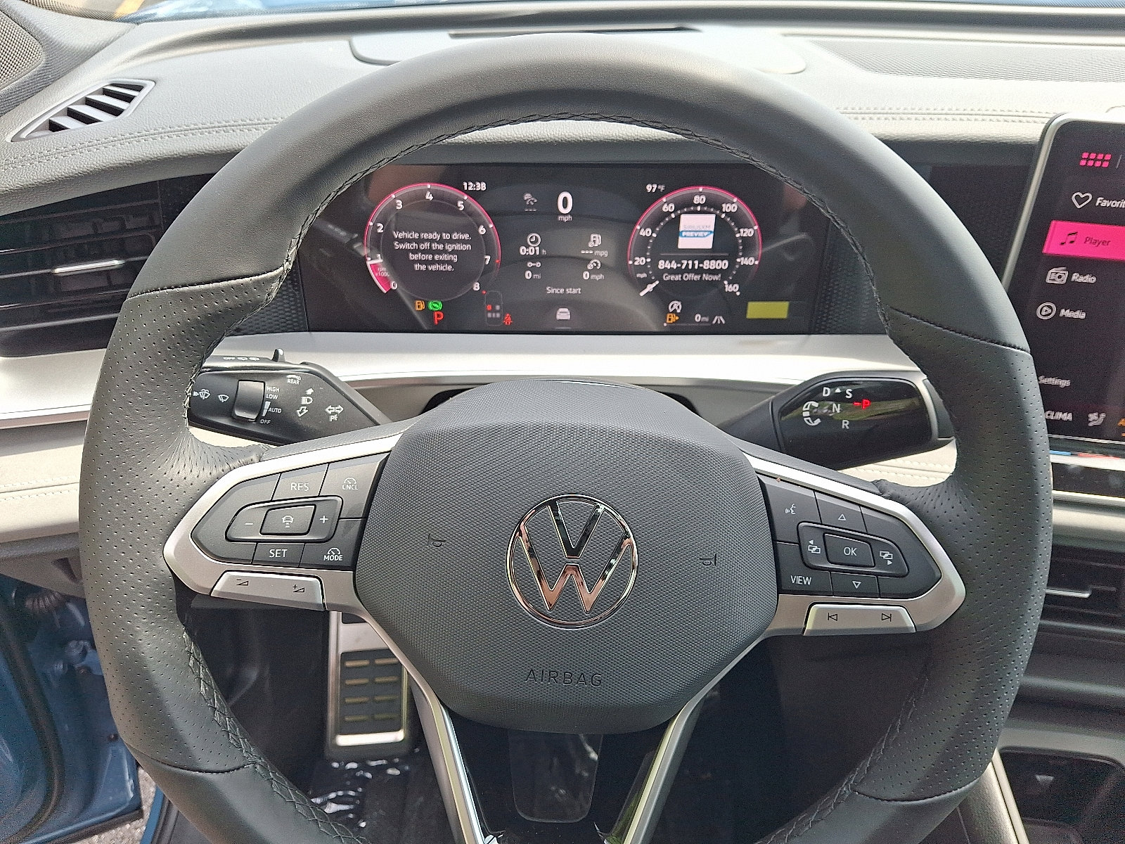 2026 Volkswagen Tiguan SE R-LINE BLACK - Photo 12