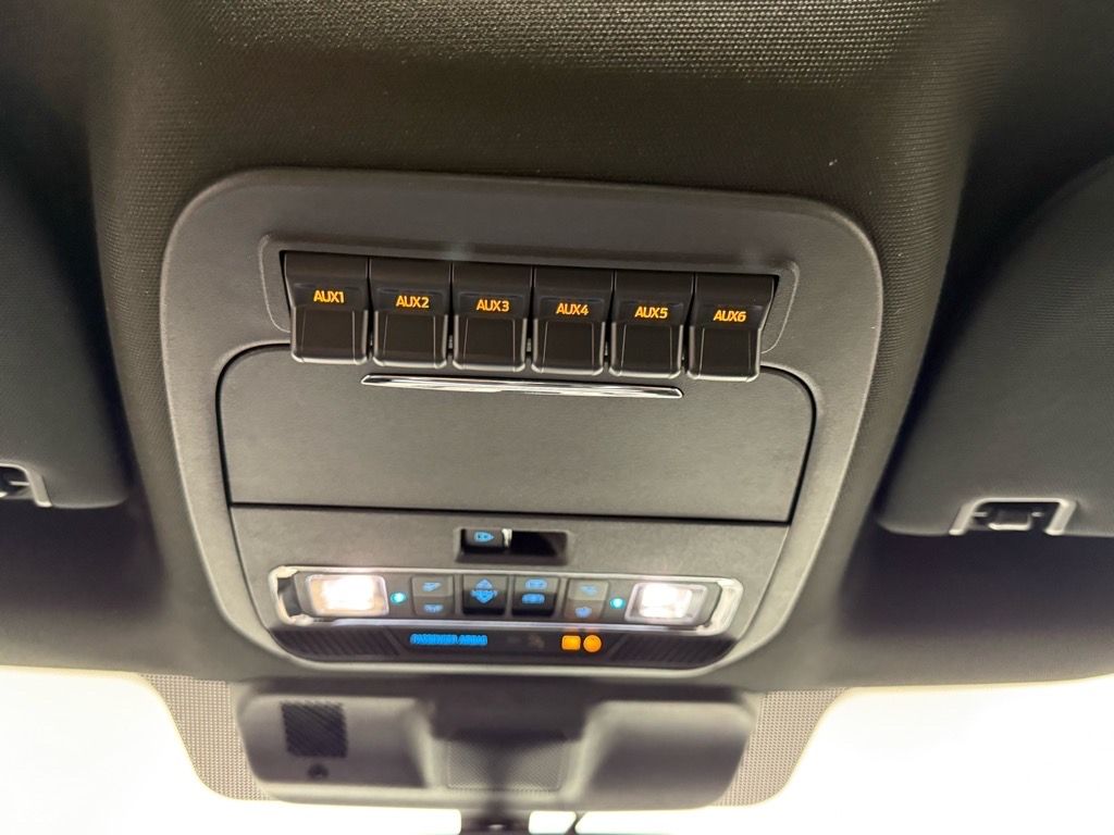 2026 Ford F-250 Super Duty Platinum - Photo 18