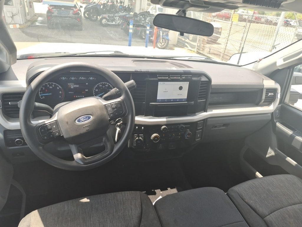 Used 2023 Ford F-250 XL Truck Crew Cab