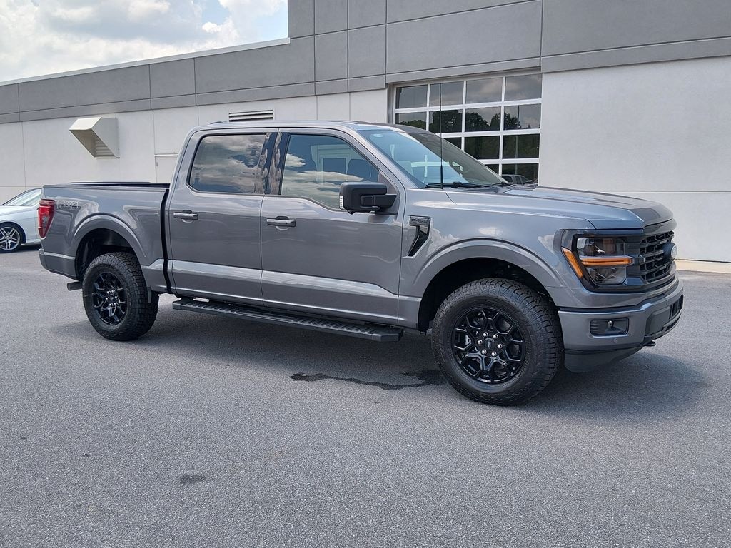 New 2026 Ford F-150 XLT Truck SuperCrew Cab