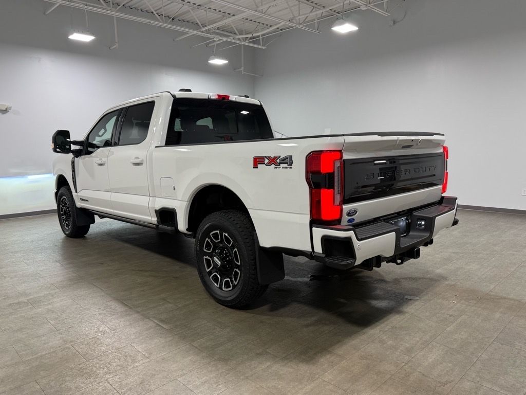 2026 Ford F-250 Super Duty Platinum - Photo 6