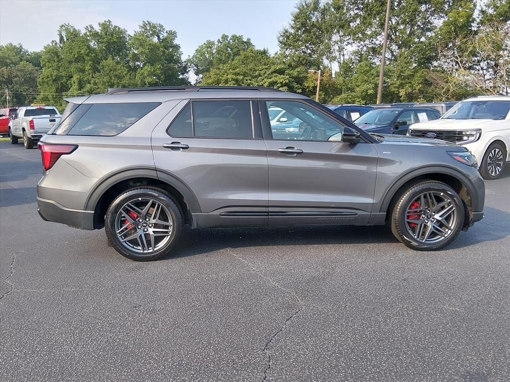 Certified 2025 Ford Explorer ST-Line SUV
