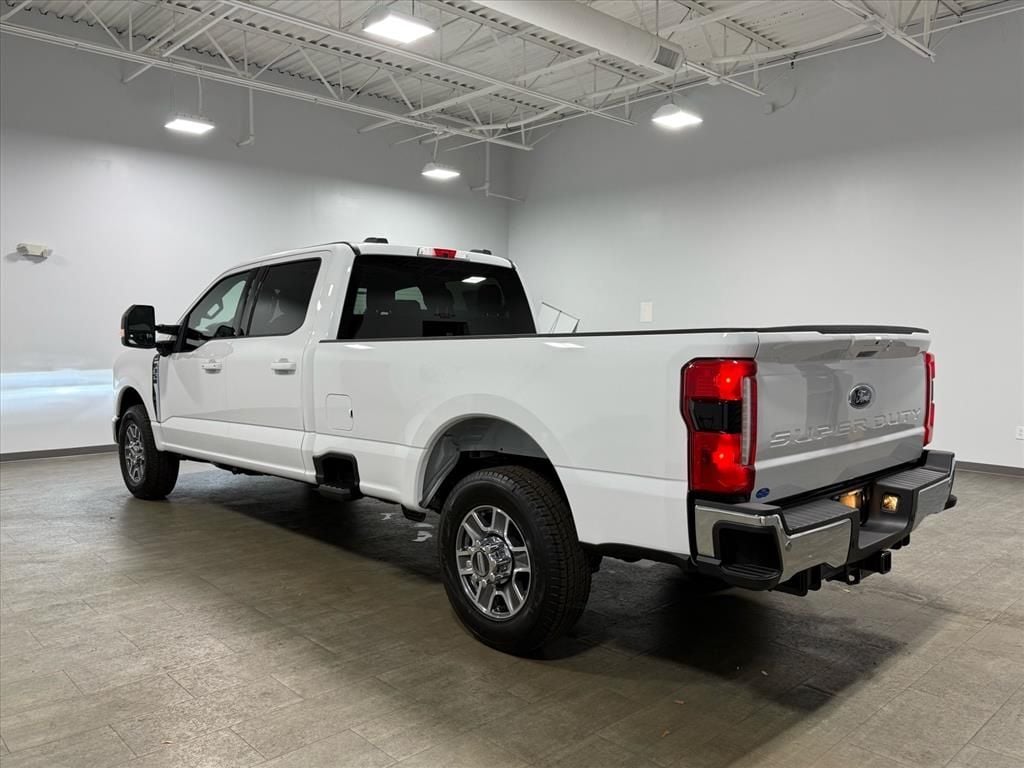 2026 Ford F-350 Super Duty Lariat - Photo 6