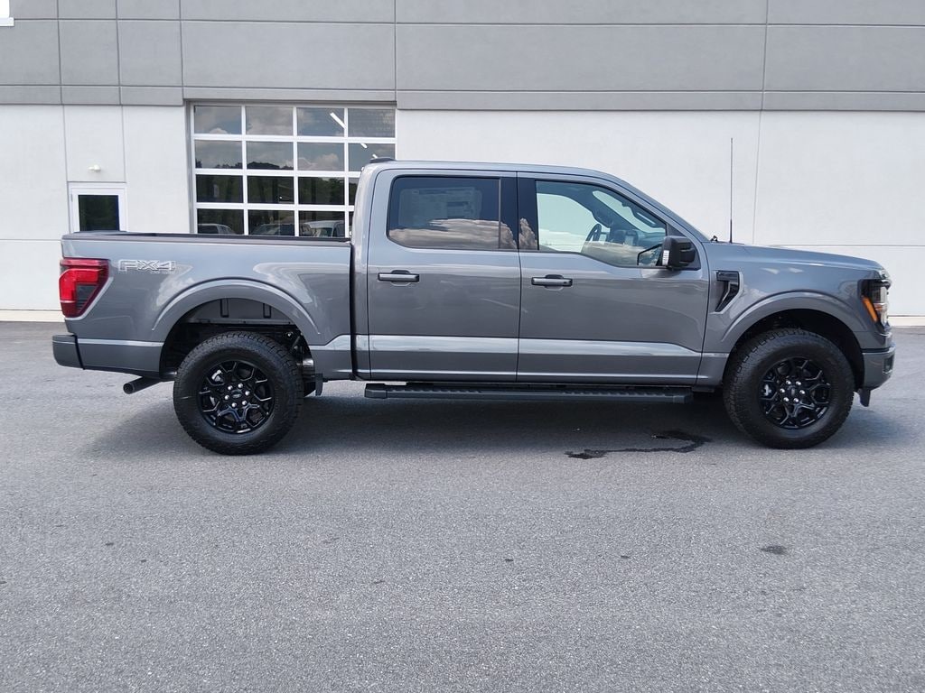 New 2026 Ford F-150 XLT Truck SuperCrew Cab