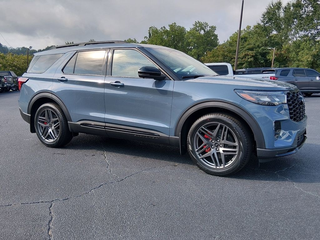 New 2026 Ford Explorer ST SUV