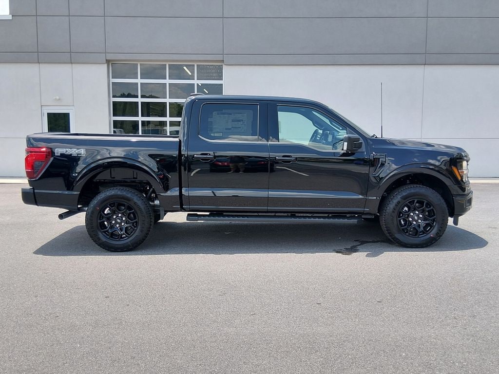 New 2026 Ford F-150 XLT Truck SuperCrew Cab