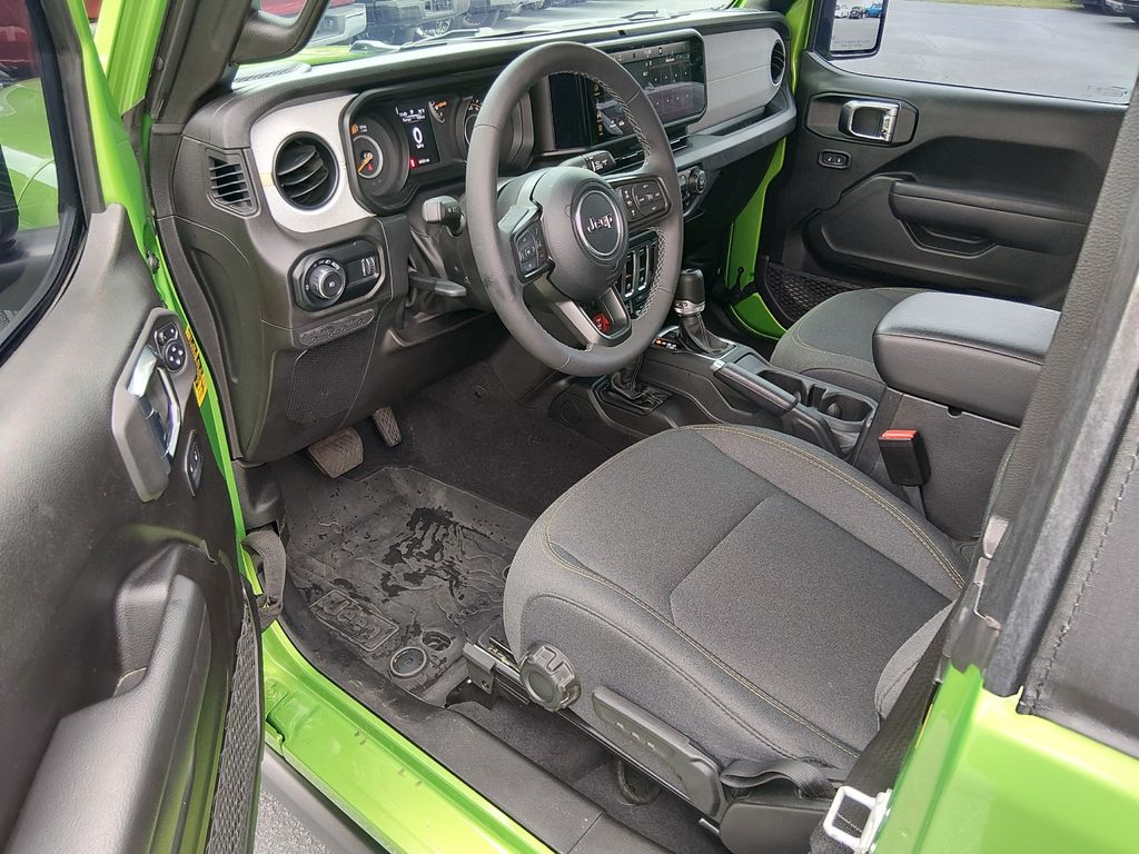 Photo 10