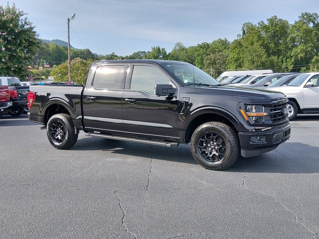 New 2026 Ford F-150 XLT Truck SuperCrew Cab