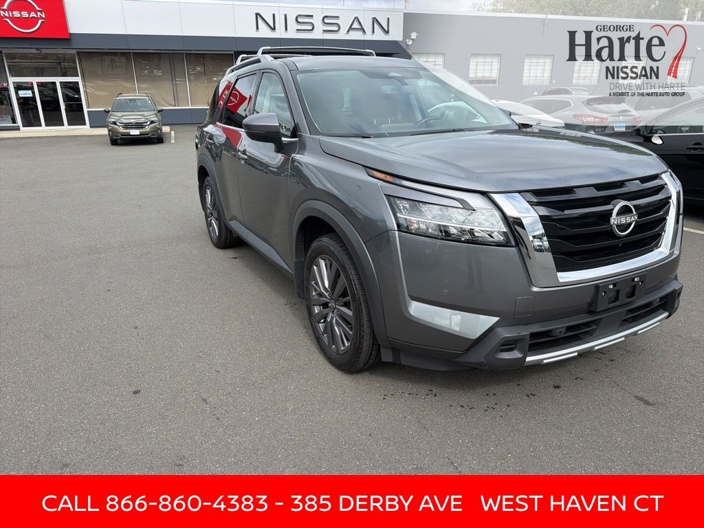 Used 2023 Nissan Pathfinder SL SUV