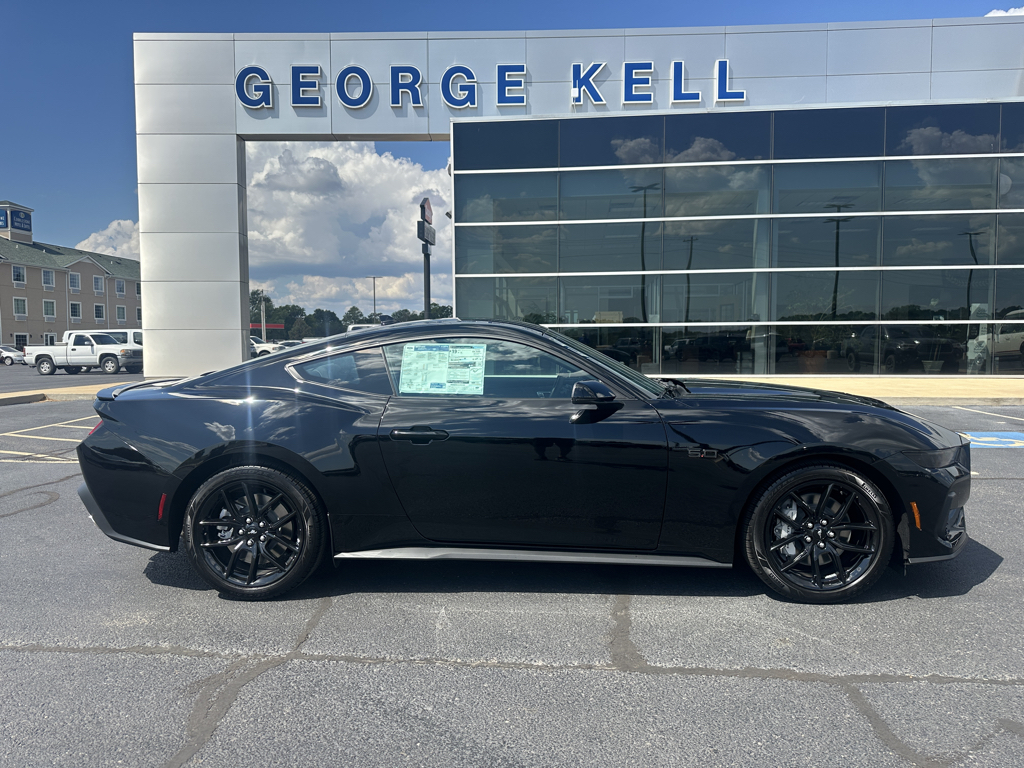 2026 Ford Mustang GT Premium Coupe