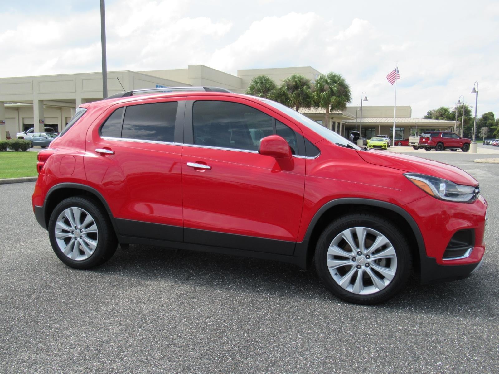 Used 2018 Chevrolet Trax Premier with VIN 3GNCJMSB9JL171230 for sale in Wildwood, FL