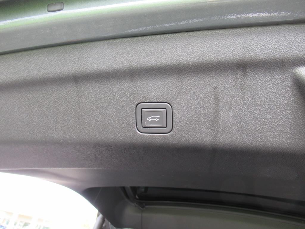 2024 GMC Yukon XL Denali Ultimate - Photo 37