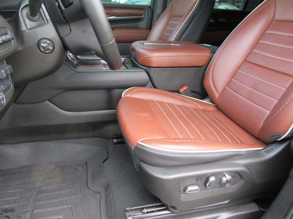 2024 GMC Yukon XL Denali Ultimate - Photo 15