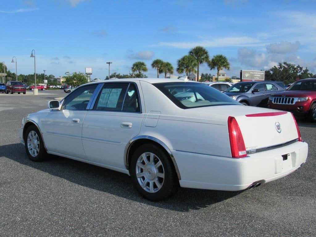 Used 2009 Cadillac DTS Base Base Sedan
