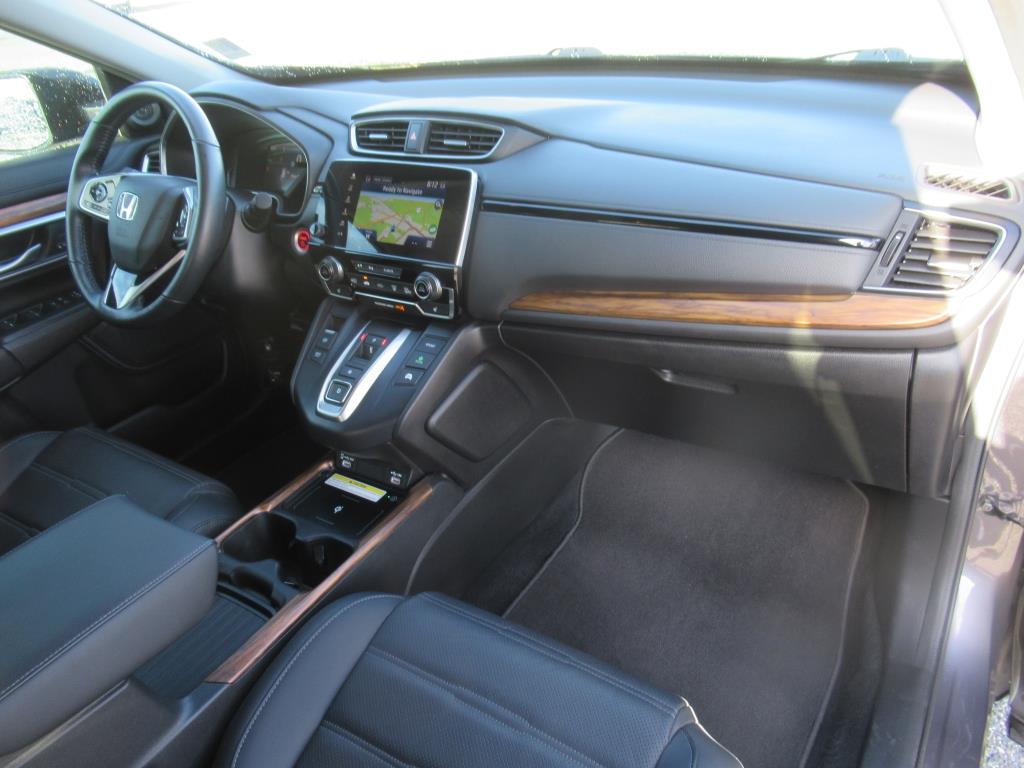 2022 Honda CR-V Touring - Photo 11