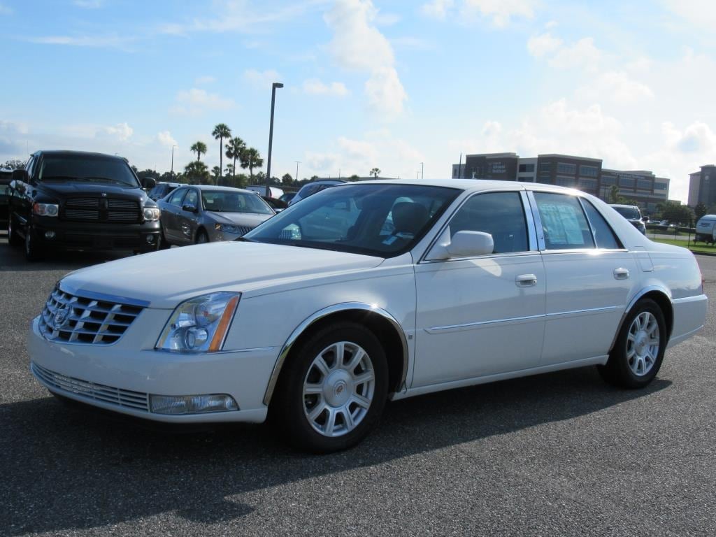 Used 2009 Cadillac DTS Base Base Sedan