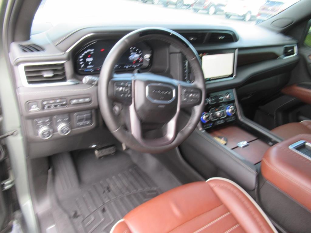 2024 GMC Yukon XL Denali Ultimate - Photo 14
