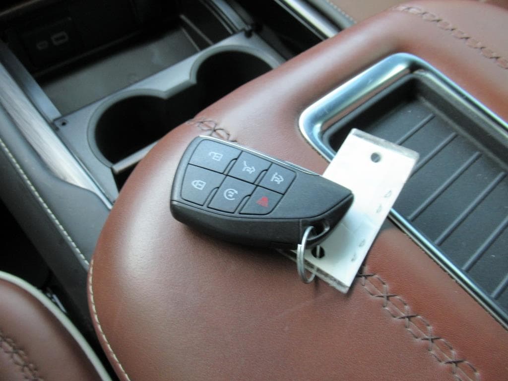 2024 GMC Yukon XL Denali Ultimate - Photo 39