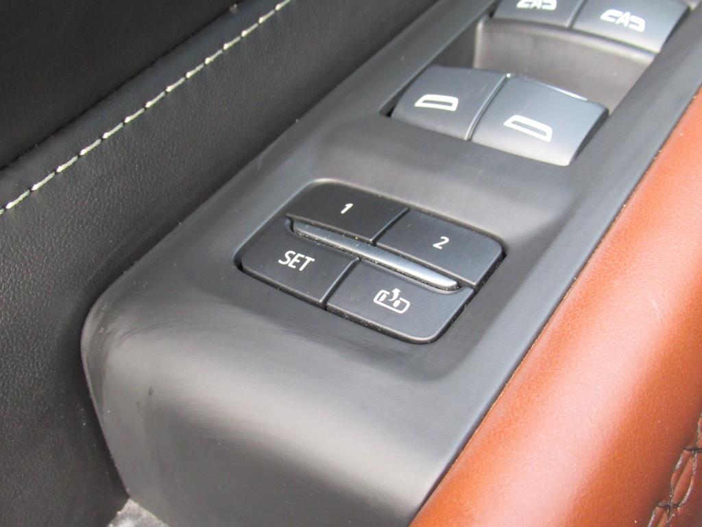 2024 GMC Yukon XL Denali Ultimate - Photo 27