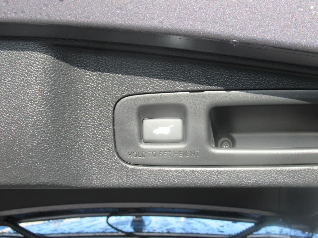 2022 Honda CR-V Touring - Photo 32