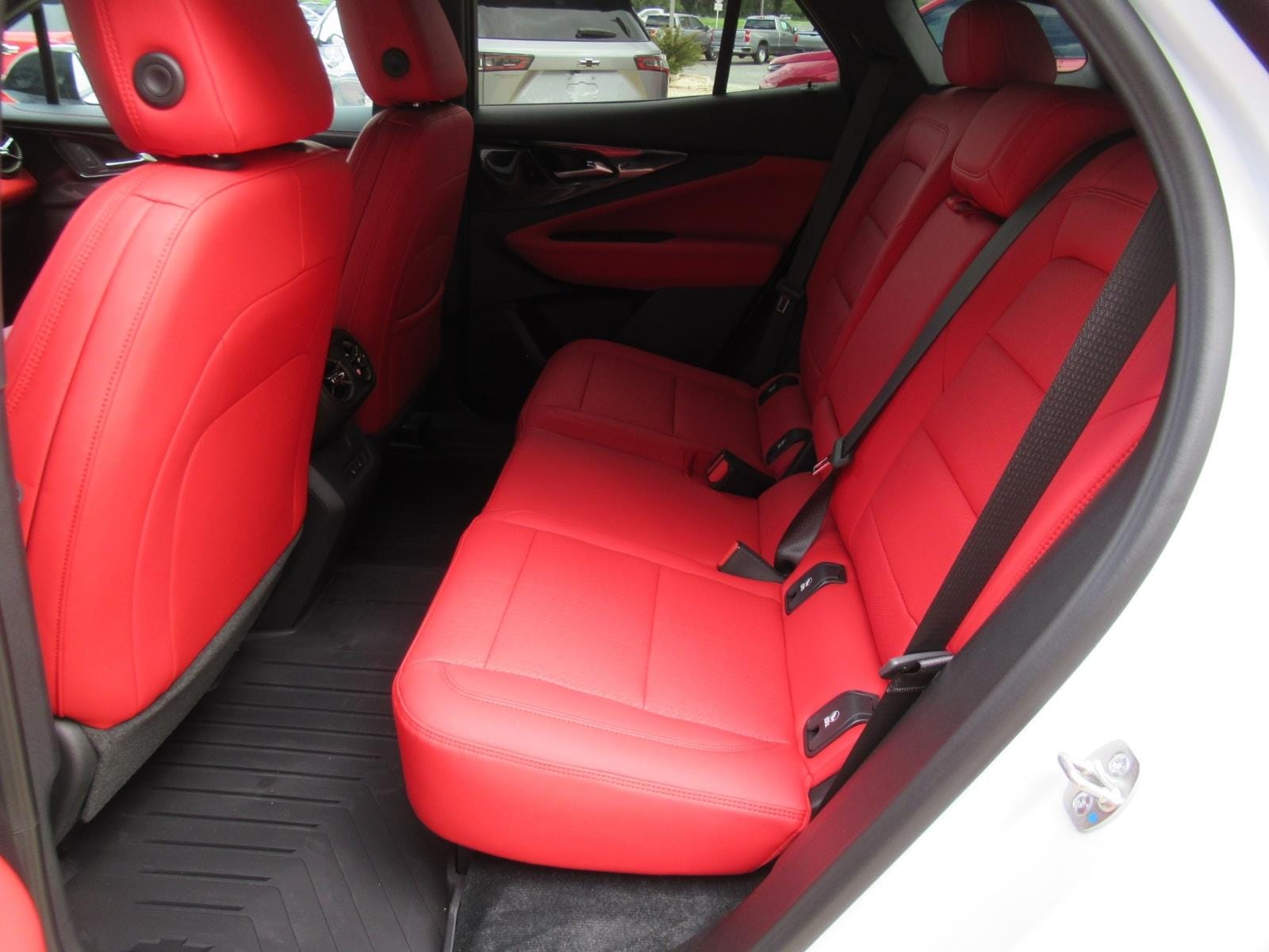 2026 Chevrolet Blazer EV SS - Photo 36