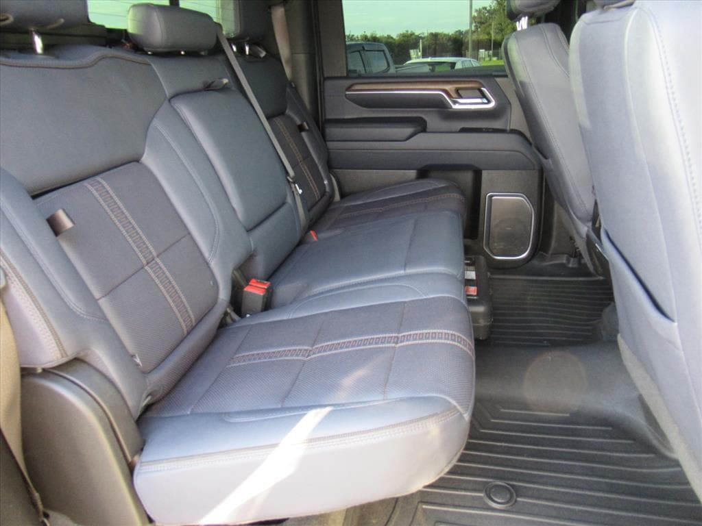 2024 Chevrolet Silverado 2500HD High Country - Photo 32