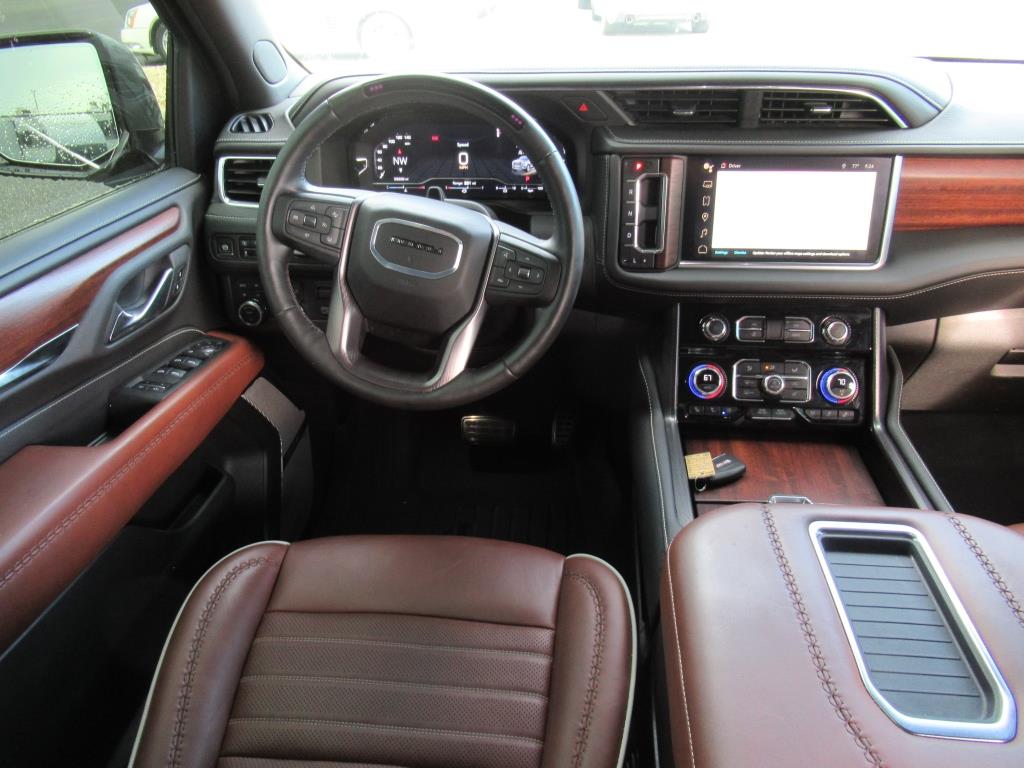 2024 GMC Yukon XL Denali Ultimate - Photo 12