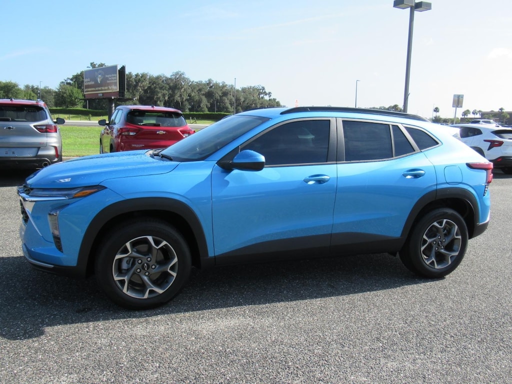 New 2026 Chevrolet Trax LT SUV
