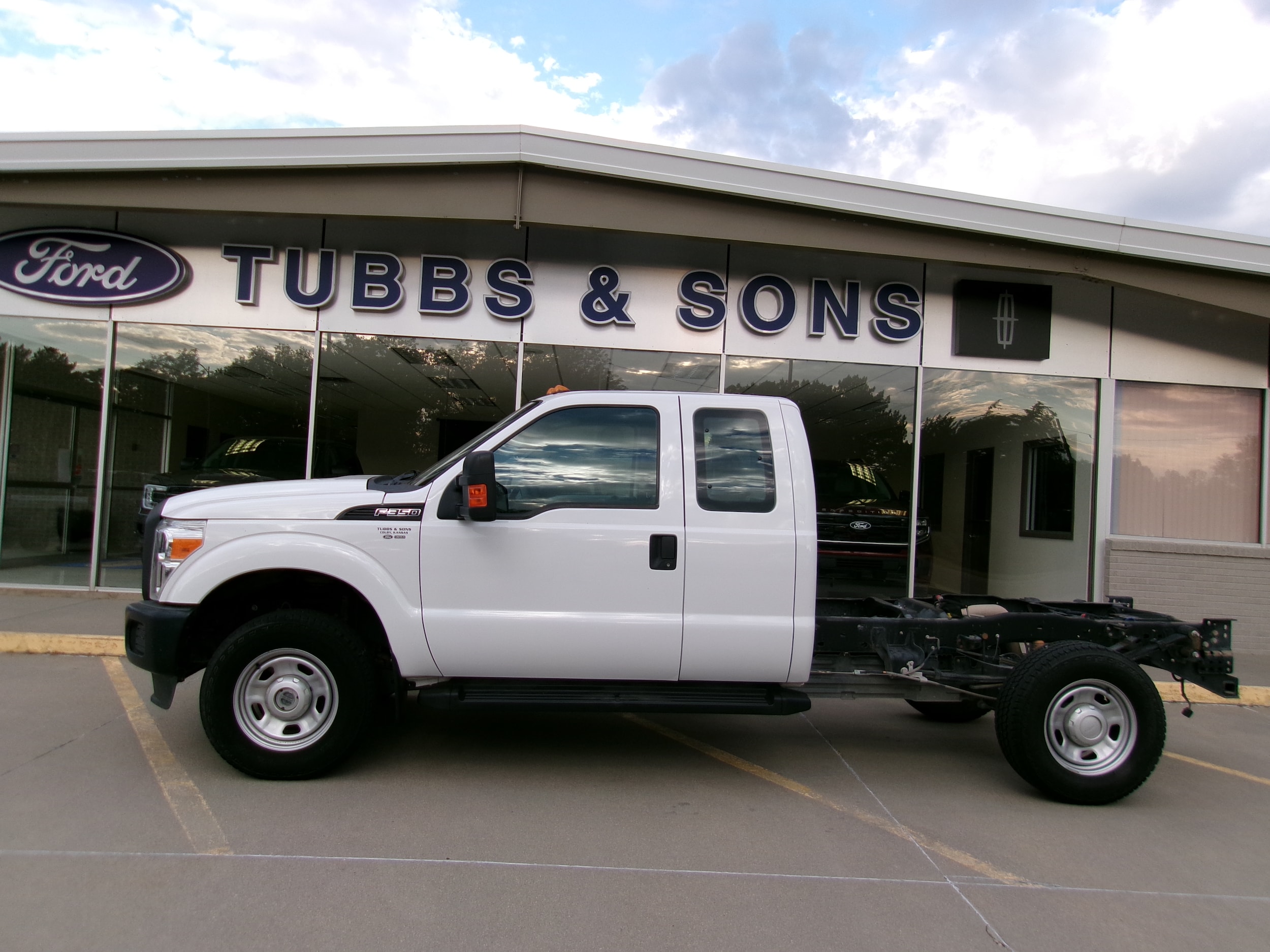 2015 Ford F-350 Super Duty XL
