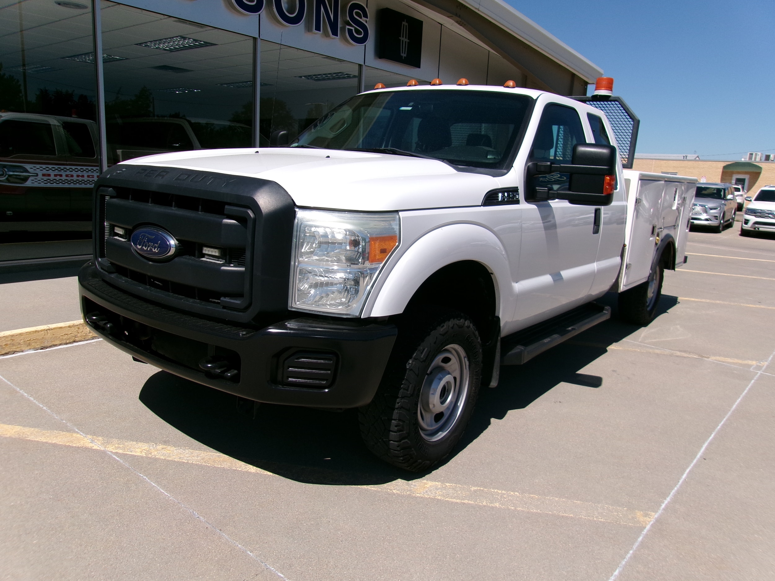 Used 2015 Ford F-250 Super Duty XL with VIN 1FTSX2B66FEA52519 for sale in Colby, KS