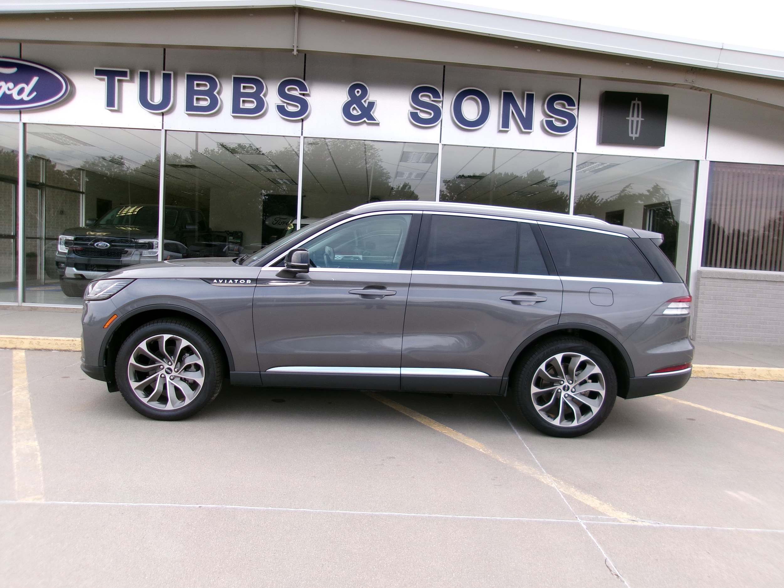 2025 Lincoln Aviator